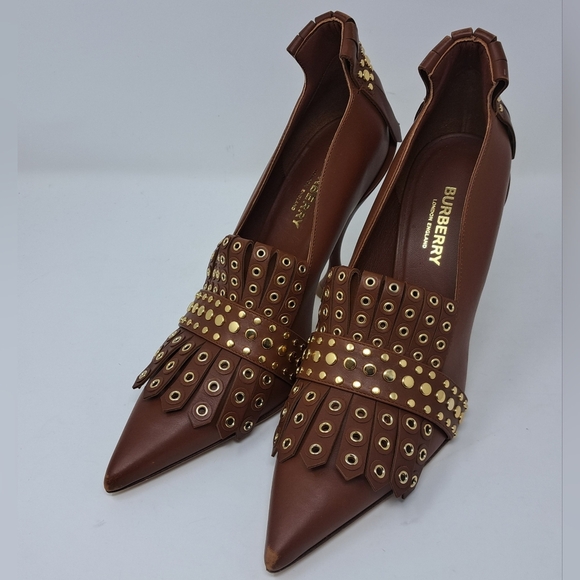 Burberry Goodall 105 Kiltie Fringe Leather Point Toe Pumps Heels 8 US 38 EU - Picture 2 of 16